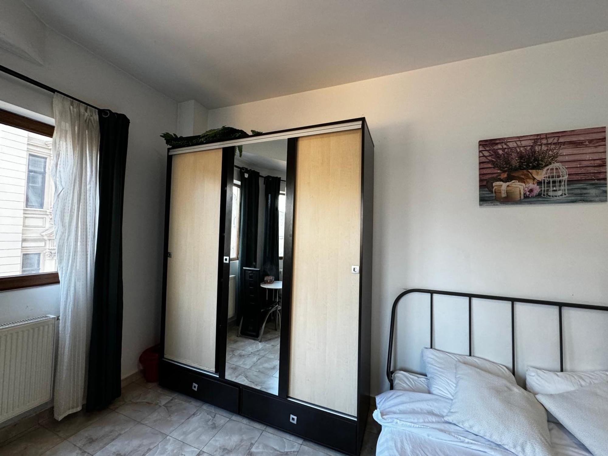 Old Town Studios By Chr Luxury Property Бухарест Екстер'єр фото